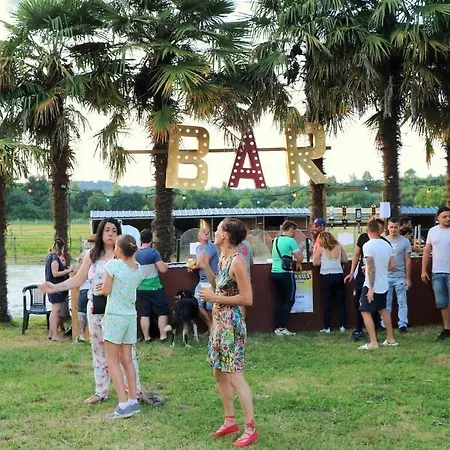 Les De Lily Bed and breakfast