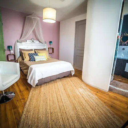Bed and breakfast Les De Lily 3*