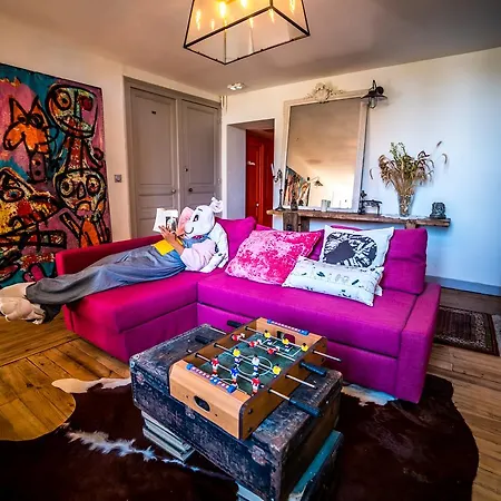 Les De Lily 3* Carresse