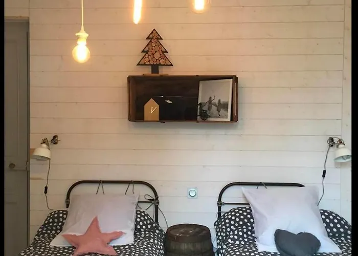 Couette-café Les De Lily 3*